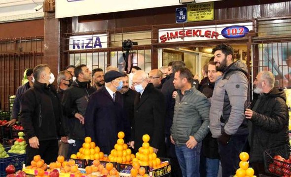 CHP Genel Başkanı Kılıçdaroğlu, Ankara'da hal esnafını ziyaret etti