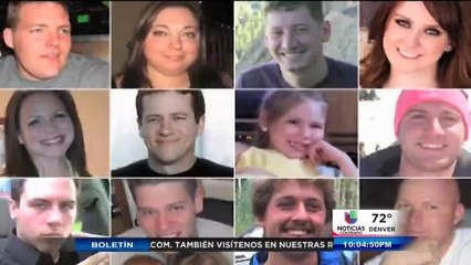 Vigilia conmemora aniversario de masacre en Aurora