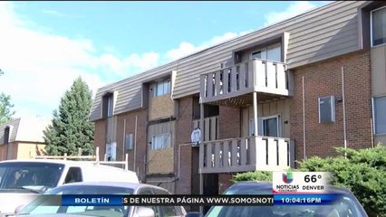 Dos balcones se desploman en Greely