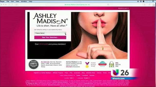 Robo masivo de información de famosa página de citas