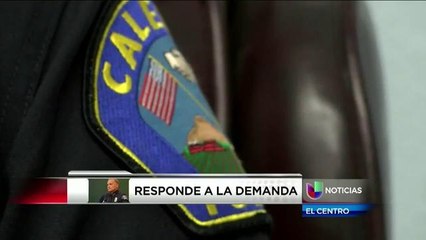Continúan demandas a jefe de la policía