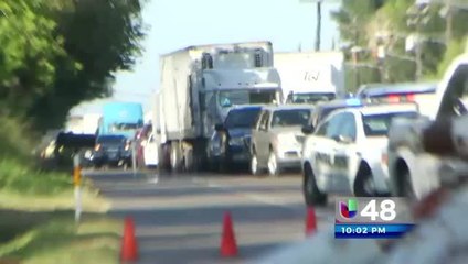 Volcadura Interrumpe Vialidad