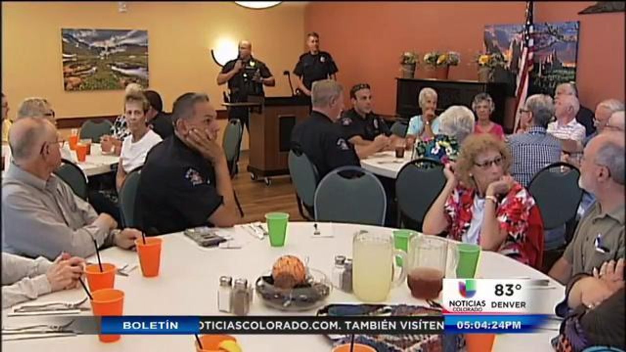Almuerzo con la policía de Aurora