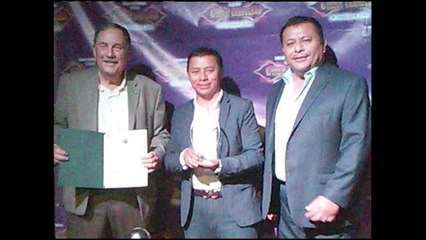 Genio Lucas recibe reconocimiento