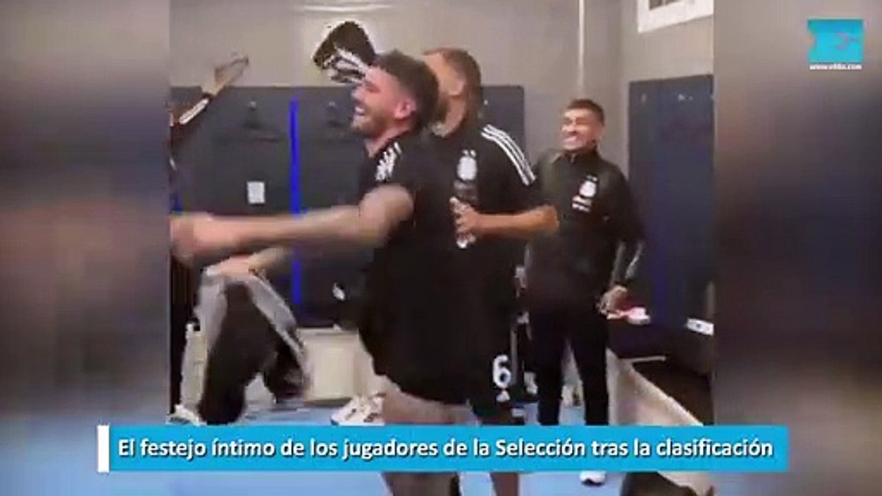 El festejo íntimo de los jugadores de la Selección tras la clasificación