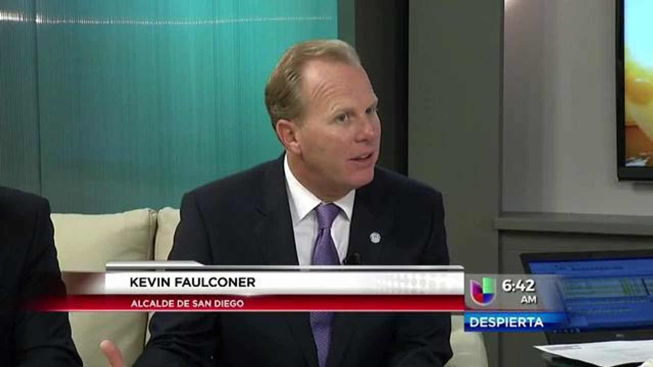 Entrevista con el Alcalde Kevin Faulconer sobre "Connect2carrer"
