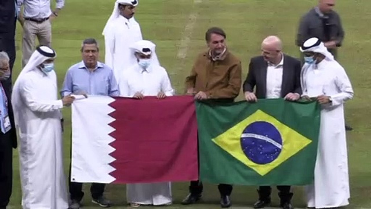 الرئيس البرازيلي في استاد لوسيل قبل عام من مونديال قطر