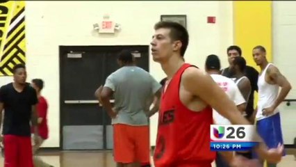 Escritorio Deportivo de Nissan, 10-14