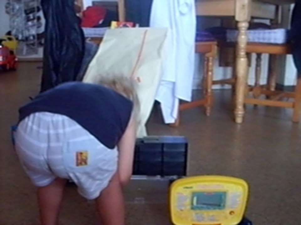 tymeo ouvre ses cadeaux de noel