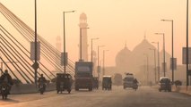 بعد كورونا.. التلوث يشل الحياة ويفرض حظر تجوال في الهند