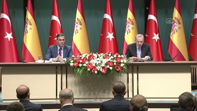 Cumhurbaşkanı Erdoğan: Birkaç üye ülkenin küçük hesaplarının Avrupa Birliği'ni ve NATO-Avrupa Birliği ilişkilerini zayıflatmasına izin...