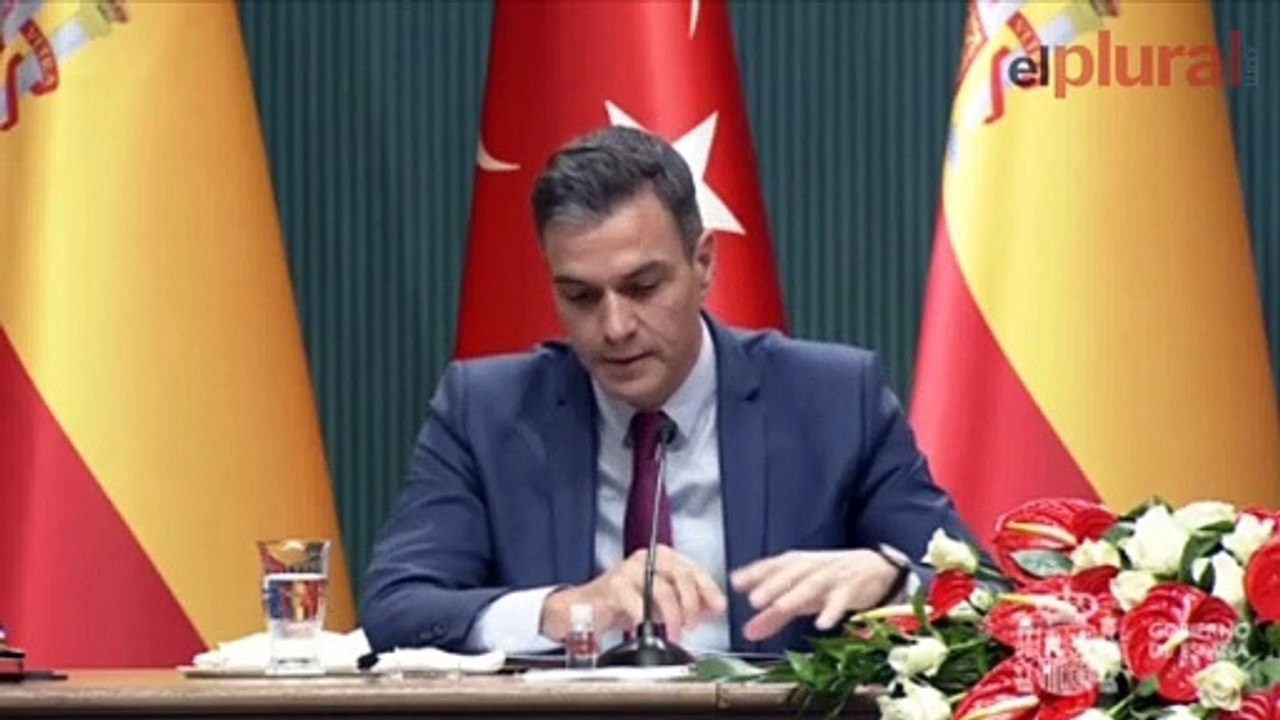 Sánchez asegura el "máximo diálogo" para la reforma laboral