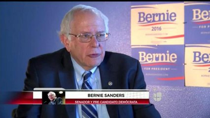 Bernie Sanders habla ante las cámaras de Univision