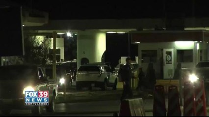 Driver crashes into barrier at Lincoln Juarez Port Bridge