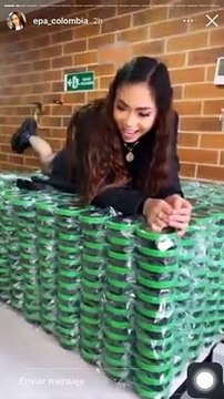 Como una magnate de las keratinas: Epa Colombia regaló una peluquería amoblada
