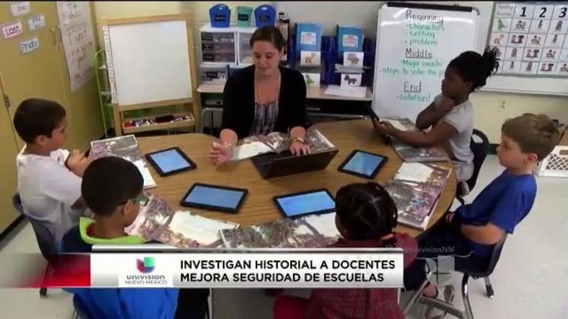 Miles de profesores en ABQ no han sido sometidos a revision de antecedentes
