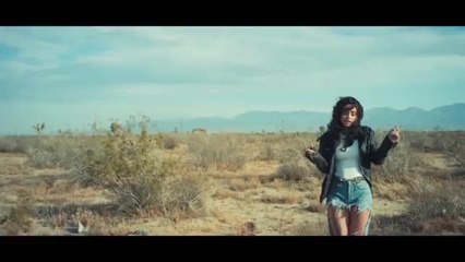 Celebrate the Holidays with Kehlani's Festive Vibes 🎄