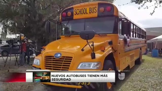Inauguran nueva flota de autobuses escolares en Hillsborough