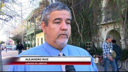 Cubanos Llegan a Laredo
