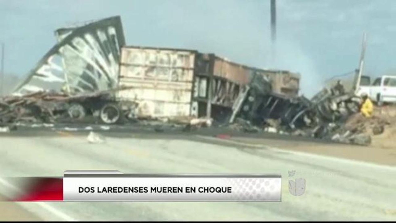 Dos Laredenses Mueren en Accidente Vehicular