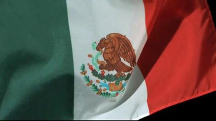 Celebran Día de la Bandera en México