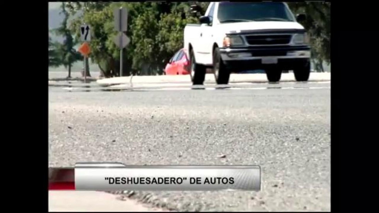 Encuentran "deshuesadero" de autos