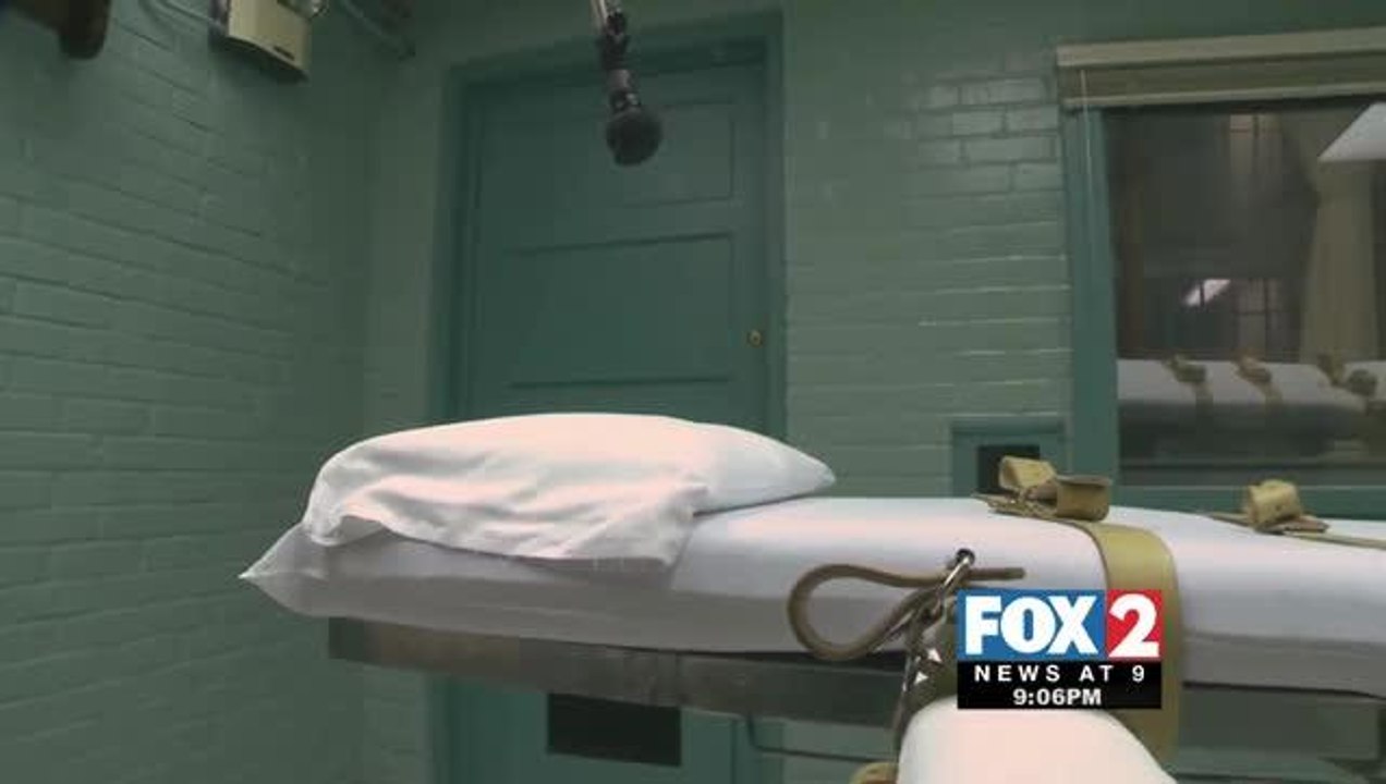 Raymondville Man Executed; Convicted of Murdering & Drinking Victim\'s Blood