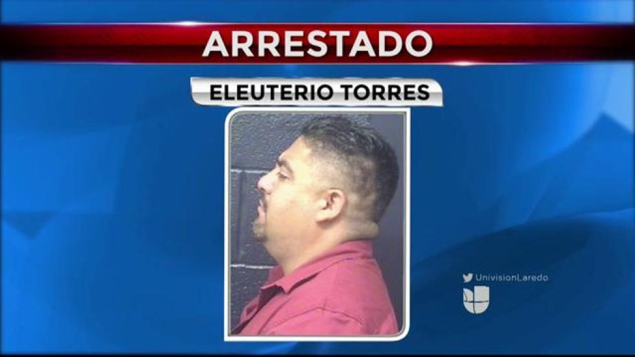 Arrestan a Conductor que Ahora Enfrenta Varios Cargos