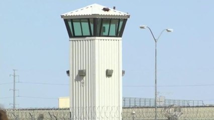 Arrestan a dos mujeres.