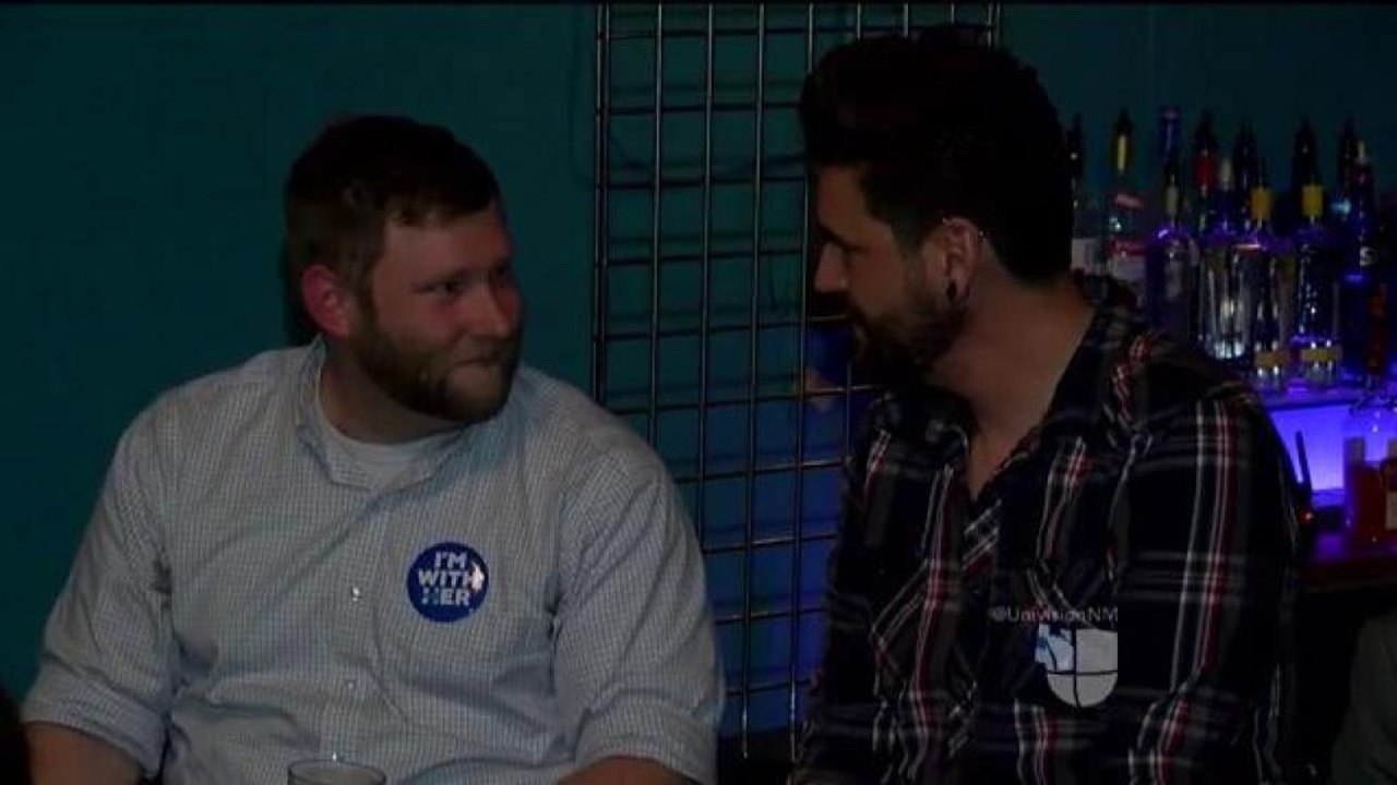 Comunidad de Lesbianas, Gays, Bisexuales y Transexuales apoya a Hillary Clinton