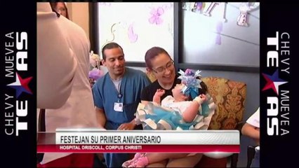 Las trillizas festejan su primer cumpleaños