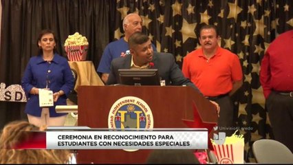 Reconocen a Estudiantes con Necesidades Especiales
