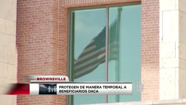 Protegen de manera temporal a beneficiarios de DACA