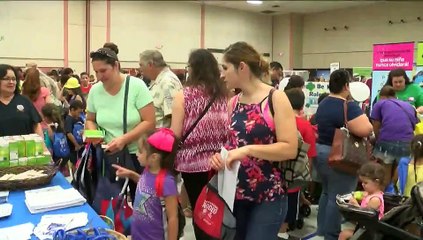 Entrega de útiles escolares.