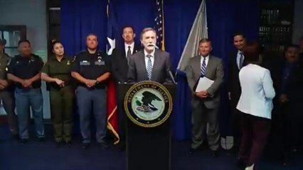 Detienen a supuesto miembros de “los sureños”