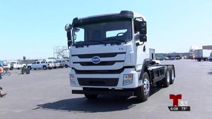 Empezó el cambio a camiones eléctricos en el puerto de San Diego