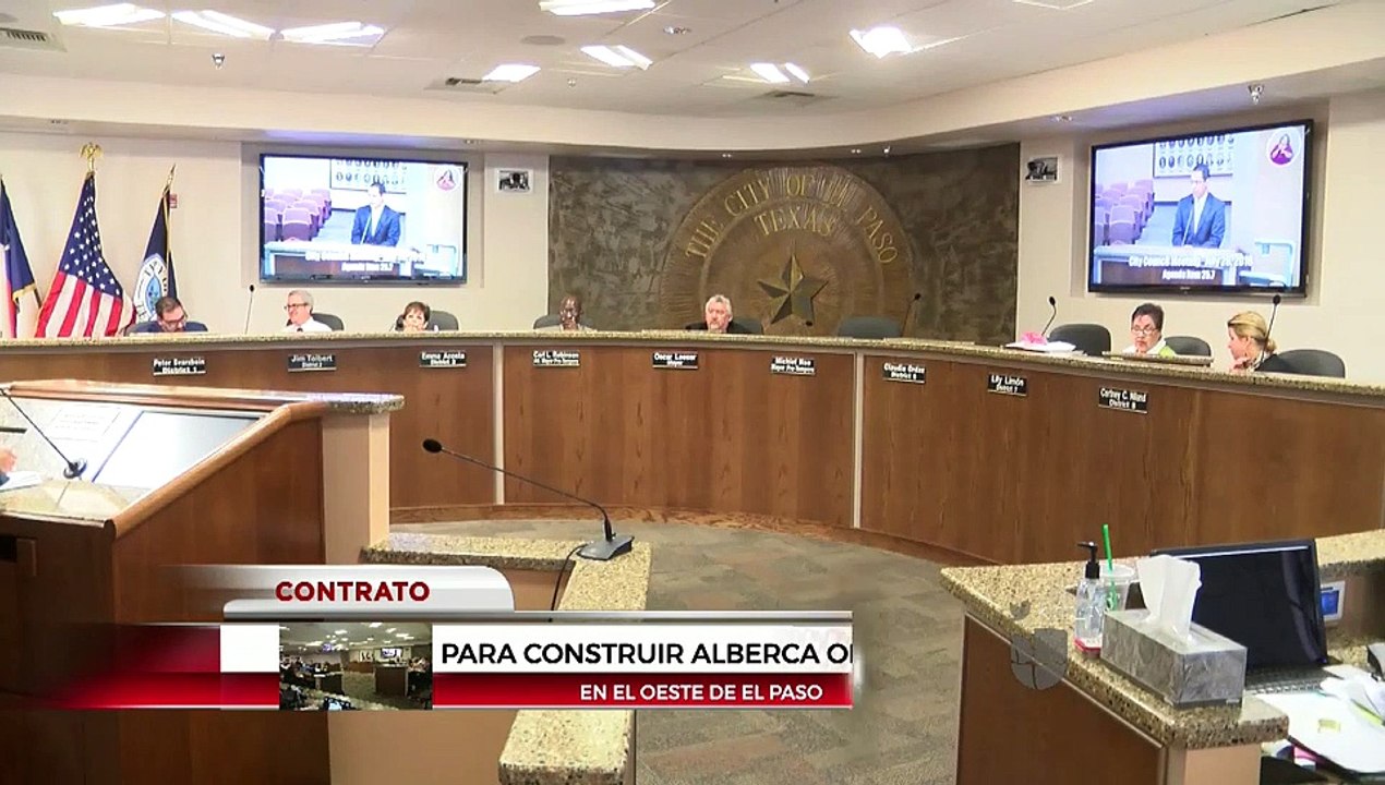 Alberca olímpica en el oeste de El Paso