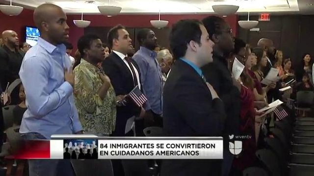 VIDEO: 84 Inmigrantes se conviertieron en ciudadanos americanos