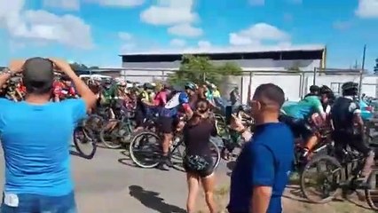 tn7-Niño requiere de su ayuda para poder caminar-v1-171121