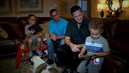 Pareja homosexual logra su sueño de adoptar