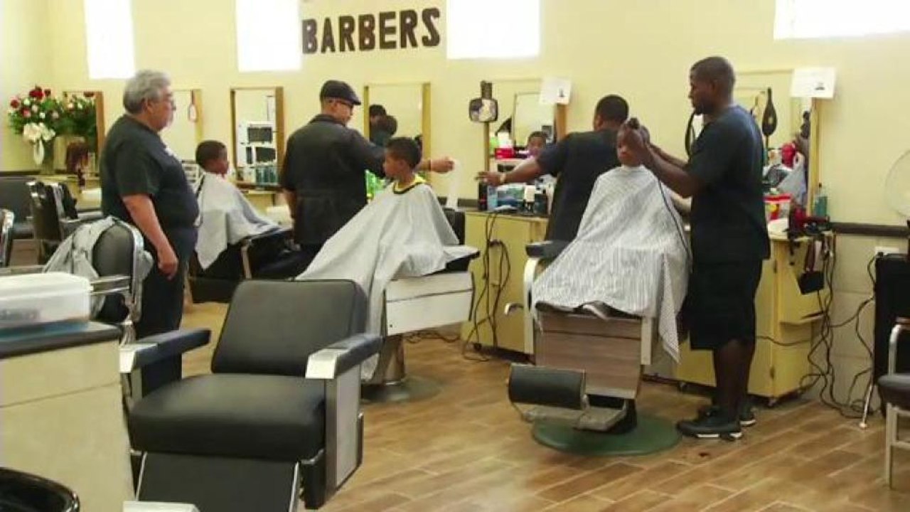 Cortes de cabello gratis en El Paso