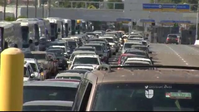 Pareja afirma haber sido humillada por agentes de aduanas y protección fronteriza