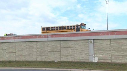 Confirman como suicidio la muerte del alumno que cayó del autobús