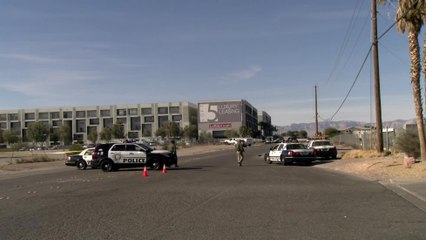 Hombre armado se atrinchera en departamento de Las Vegas