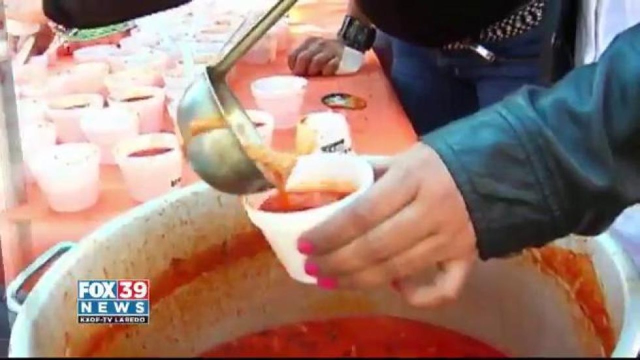 Laredo Menudo Bowl prepares for their annual participation Vídeo