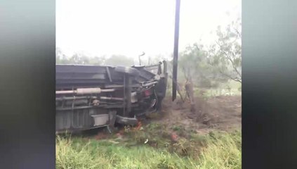 16 Hospitalized After Raymondville Accident