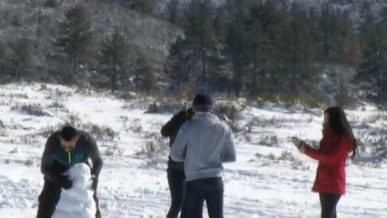 Autoridades piden prepararse ante nevadas en San Diego
