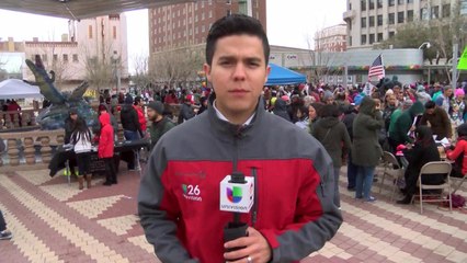 Marchan a favor de los derechos de la mujer