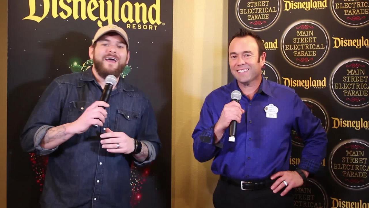 Main Street Electrical Parade Returns to Disneyland Park