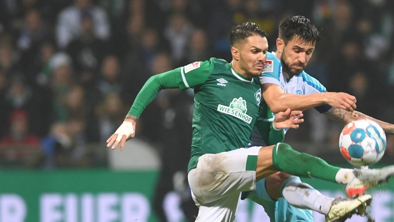 Werder Bremen v Schalke